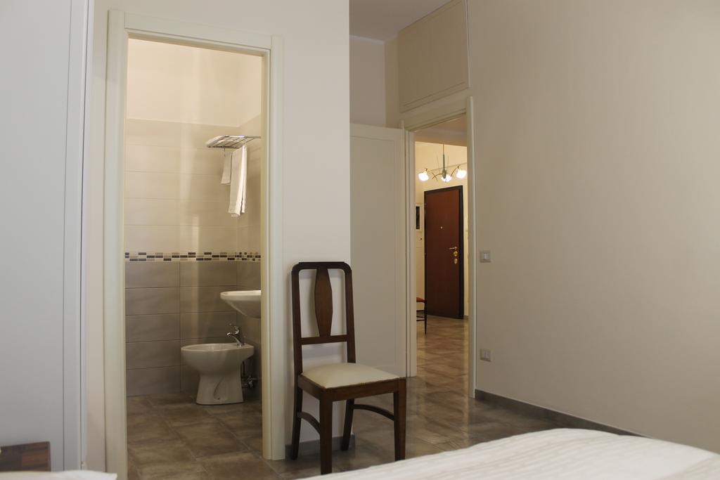 Anice Guesthouse Rome Bagian luar foto