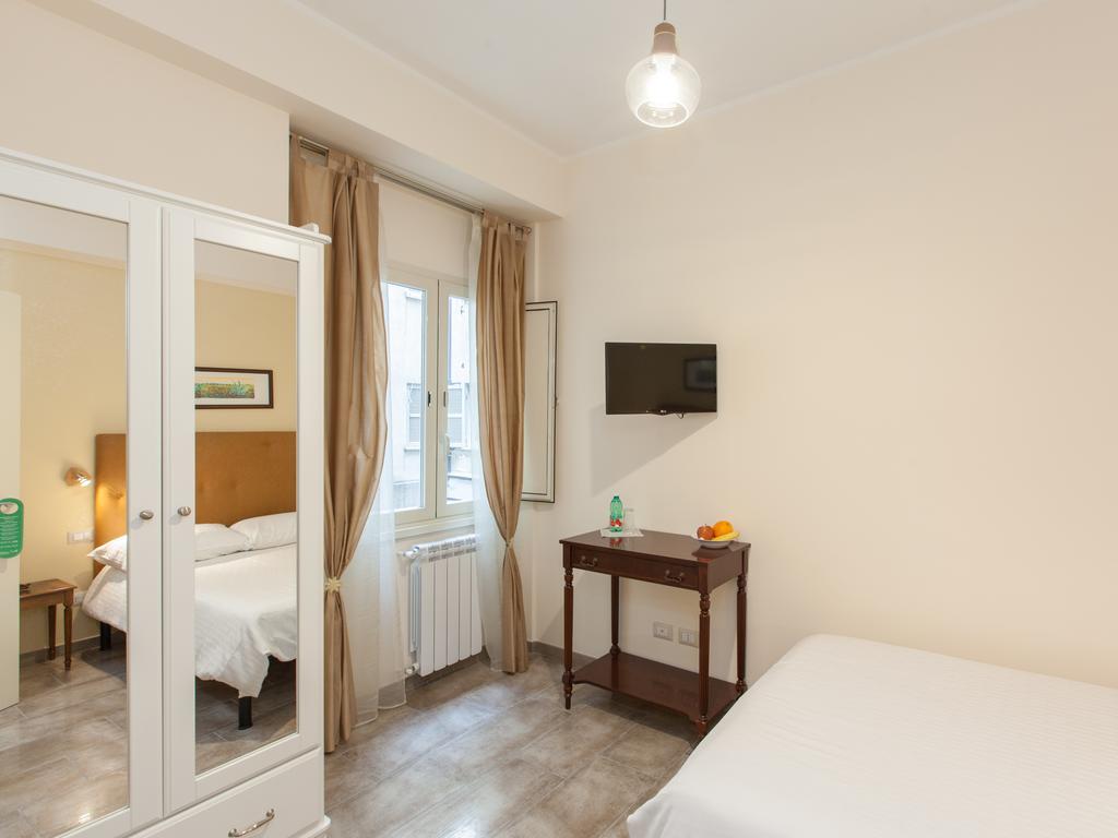 Anice Guesthouse Rome Bagian luar foto
