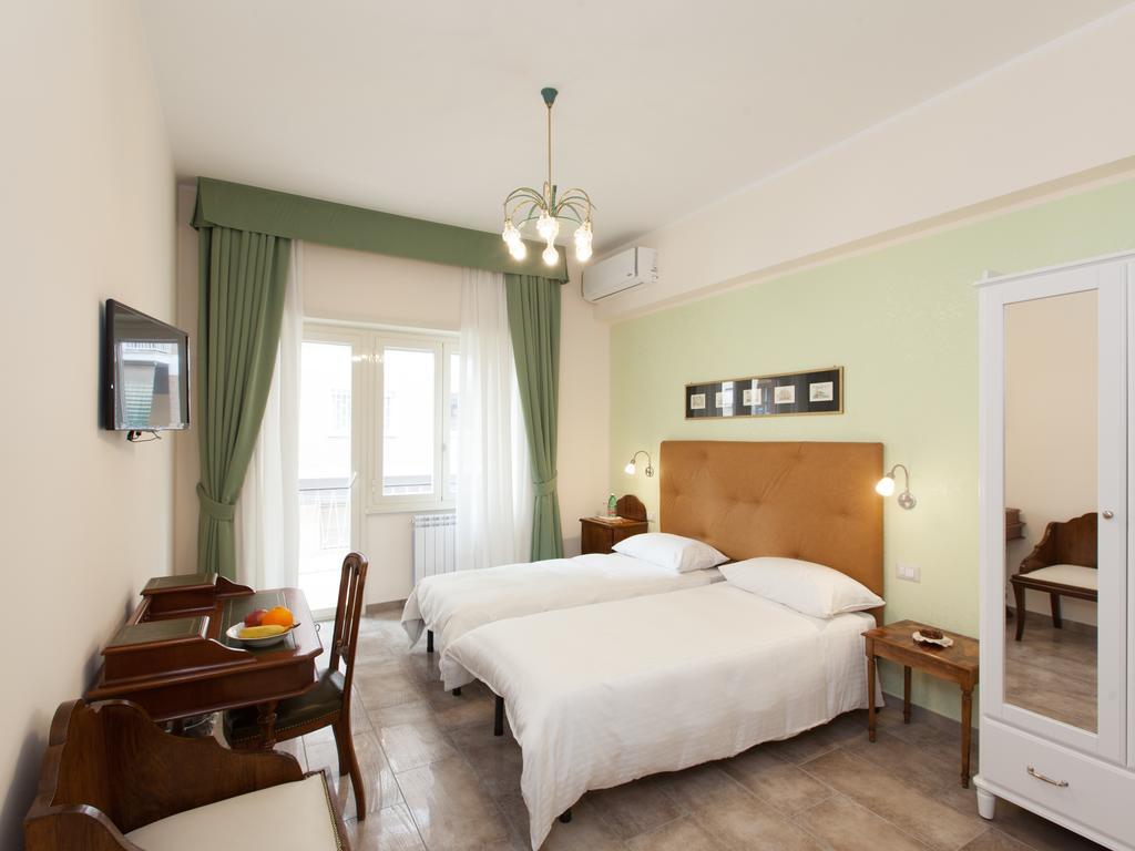 Anice Guesthouse Rome Bagian luar foto